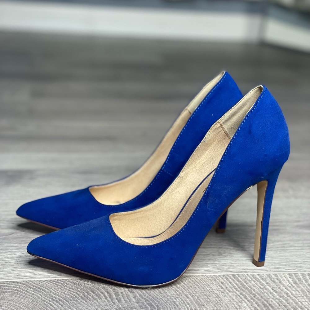 Blue Suede Pumps